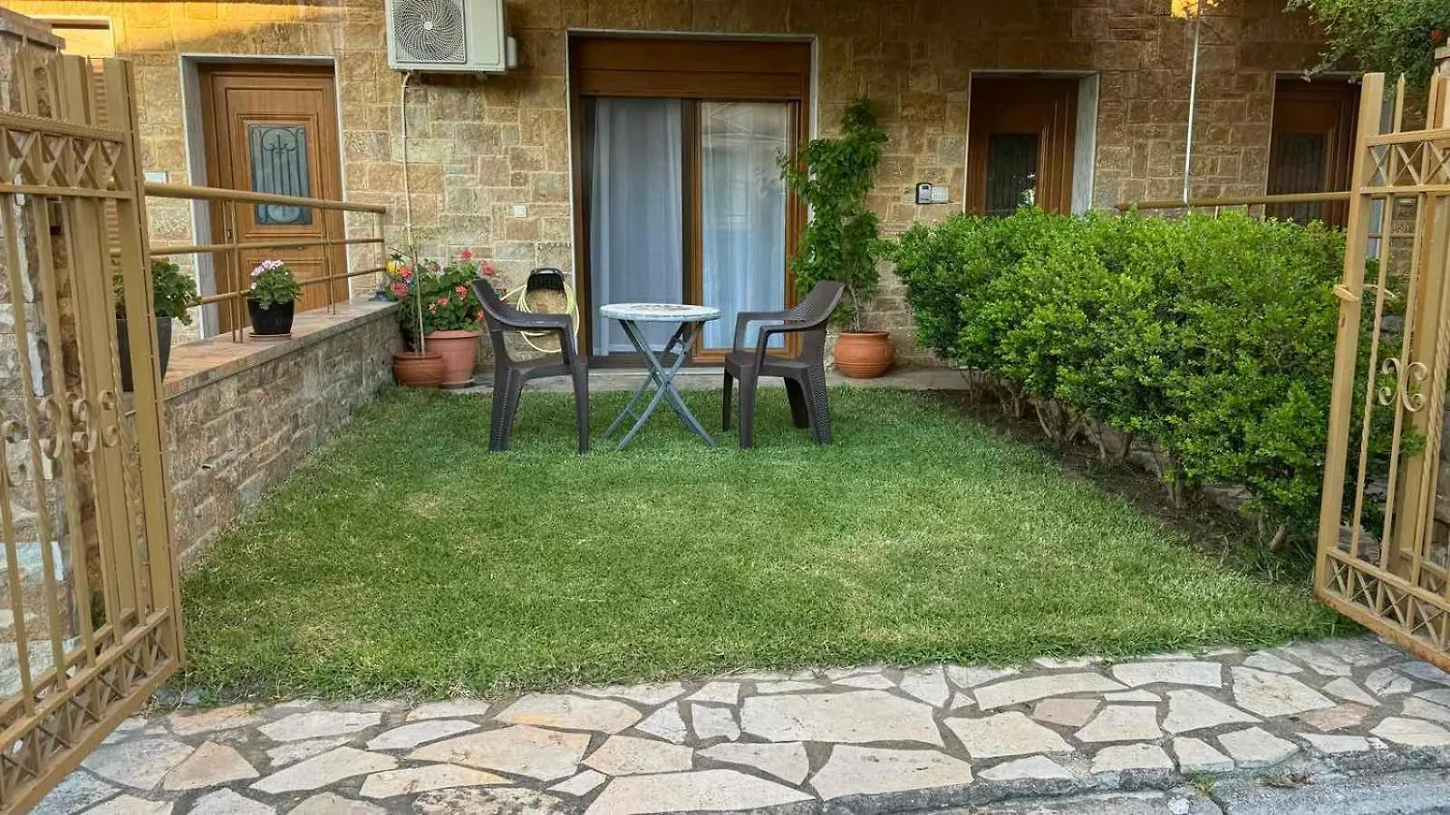 Mf Apartment Nea Kallikrateia 0*,  Greece